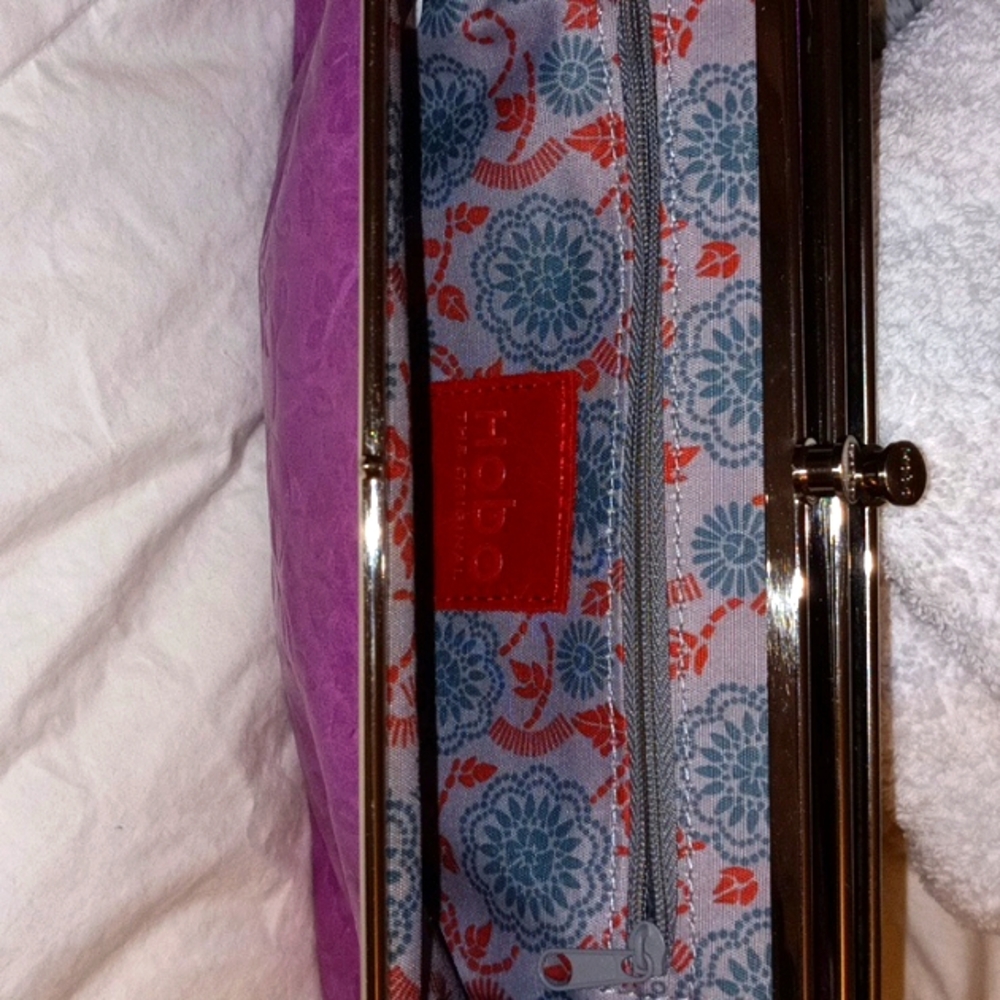 Hobo clutch (purple-ish) wallet. Excellent condition.